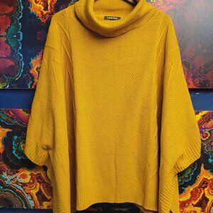 Laurel Gray ~ One Size ~ Sweater Poncho ~ NWT